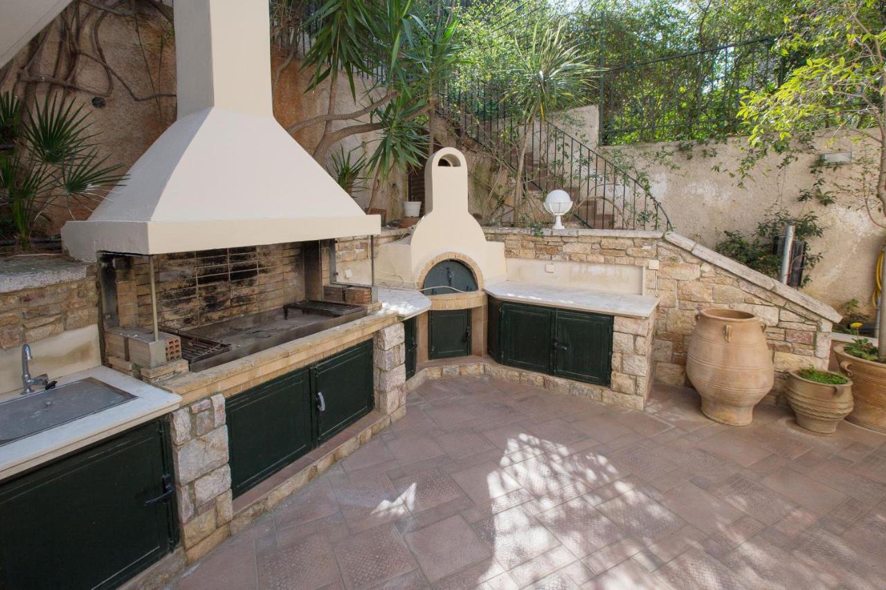 Exceptional Villa In Voula Near The Sea Αθήνα Εξωτερικό φωτογραφία