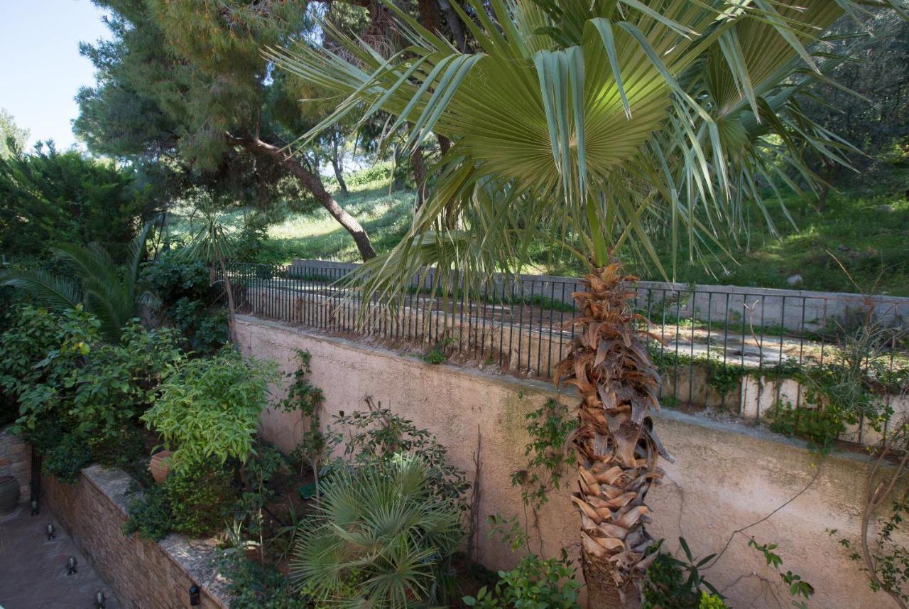 Exceptional Villa In Voula Near The Sea Αθήνα Εξωτερικό φωτογραφία