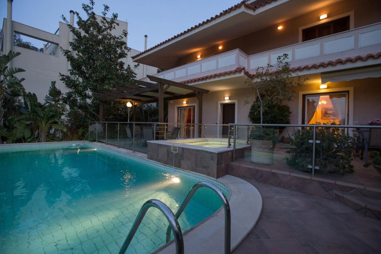 Exceptional Villa In Voula Near The Sea Αθήνα Εξωτερικό φωτογραφία